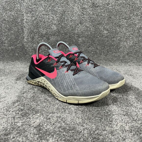 Nike Metcon 3 849807-004 Women's Sz 7.5 Cool Grey Solar Red Athletic Shoes Used - Picture 3 of 13